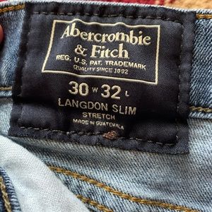 Abercrombie & Fitch Blue Jeans 30x32
